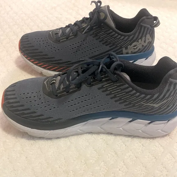 Hoka Men's athletic shoes, M Clifton 5.  Black and Gray, size 9, worn minimally