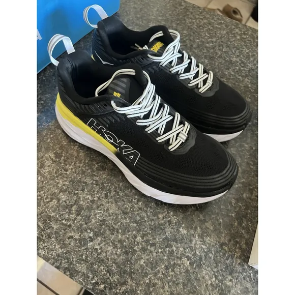 Hoka One One Bondi 6 Black White Mesh Size 7.5 New in box Mens Running Shoes