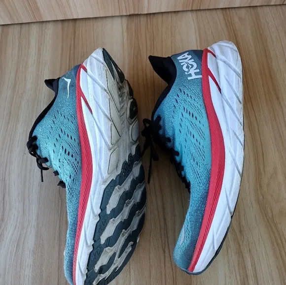 Hoka One One Clifton 8 Shoes Mens Size 10.5D Athletic Running Jogging Training.