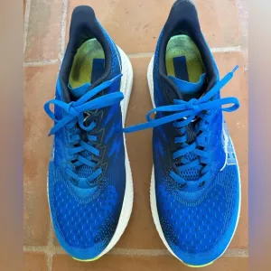 HOKA ONE ONE MACH 6 Men’s running shoes size 10.5 Wide (2E) Royal blue/green
