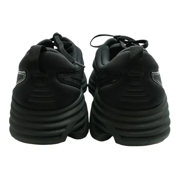 HOKA ONE ONE Men’s Bondi 8 Running Shoes Triple Black