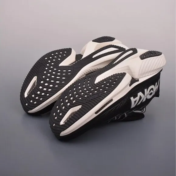 Hoka One One W Mafate Speed 4 Black Running Shoes