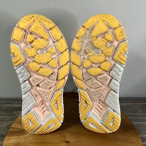 HOKA ONE ONE Women's Size 9B ARAHI 6  Running Shoes Orange Sneaker 1123195 SBSOR