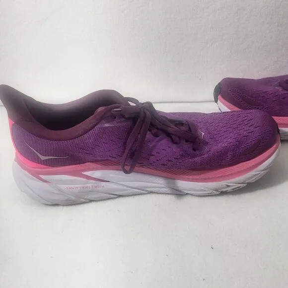HOKA Women's Clifton 9B  Grape Wine Beautyberry 1119394 - US Size 9B Tennis Shoe