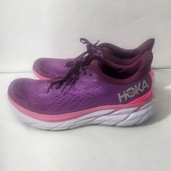 HOKA Women's Clifton 9B  Grape Wine Beautyberry 1119394 - US Size 9B Tennis Shoe
