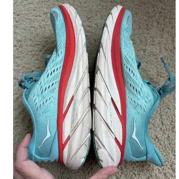 HOKA Womens Clifton Sneakers Tennis Shoes Size 10