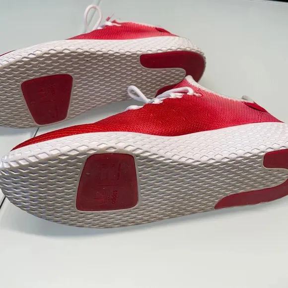 HP🎉Adidas by Pharrell Williams HU HOLI