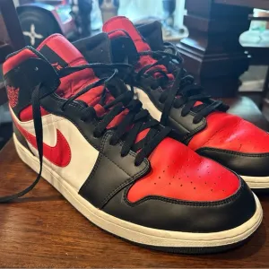 Jordan 1 size 16