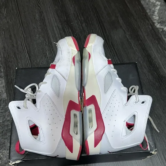 Jordan Flight Club 91 White Mystic Hibiscus Basketball Shoes.(GS)