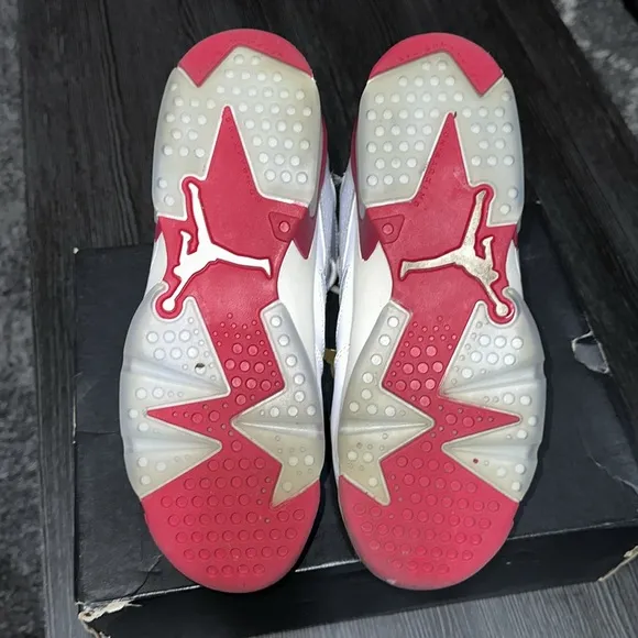 Jordan Flight Club 91 White Mystic Hibiscus Basketball Shoes.(GS)