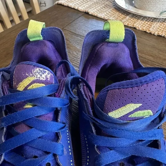 Jordan Luka Doncic Signature Basketball Shoes Performance Sneakers Youth‎ 3.5Y