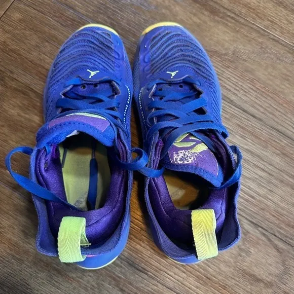 Jordan Luka Doncic Signature Basketball Shoes Performance Sneakers Youth‎ 3.5Y