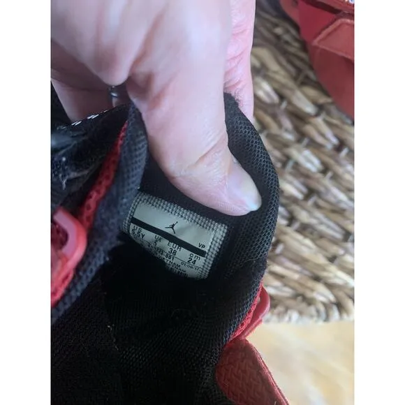 Jordan Red And Black 5.5 Youth Comfort Sneakers