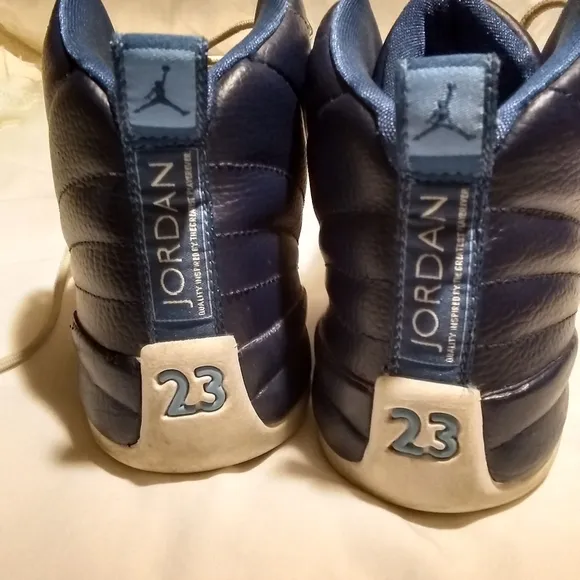 Jordans No23 tennis shoes