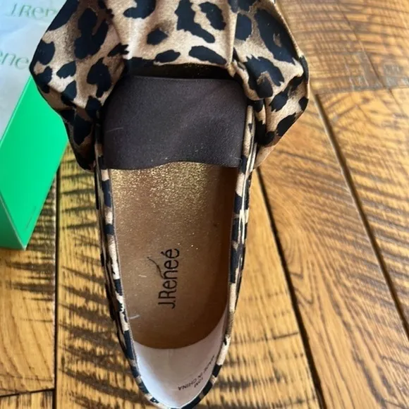 J.Renee leopard animal print slip on New with box flats in size 10.