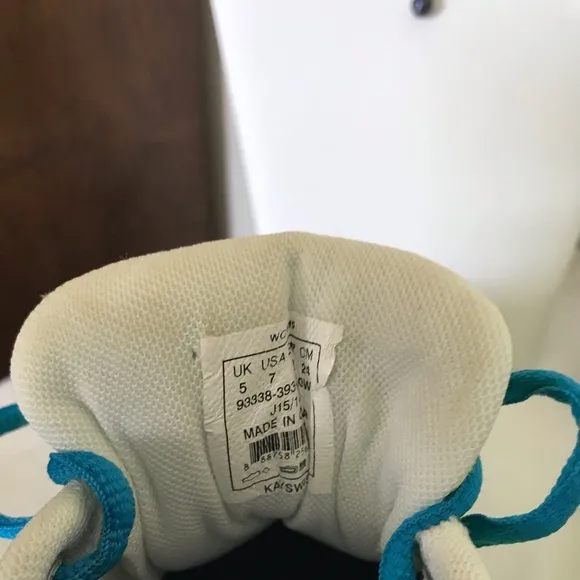 K Swiss Tennis shoes