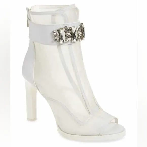Karl Lagerfeld Paris Women's White Blayze Lug Sole Peep Toe Bootie Size 8.5