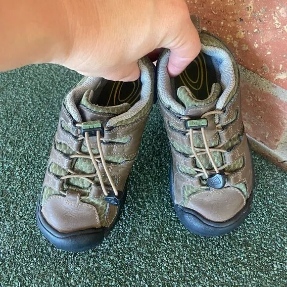 Kids Childrens Keen Brown Leather Hiking Outdoor Shoes Size 11