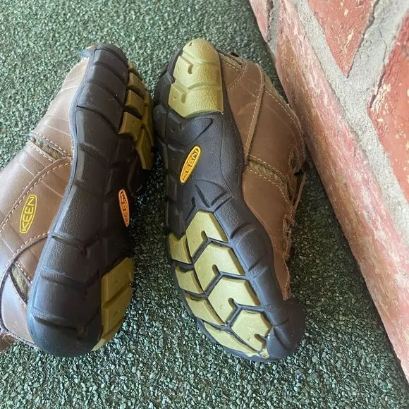 Kids Childrens Keen Brown Leather Hiking Outdoor Shoes Size 11
