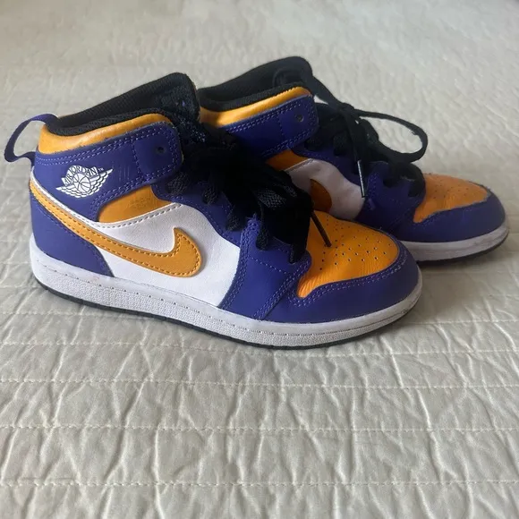 Kids' Jordan Shoes - Size 1Y Purple and Orange High-Top Sneakers