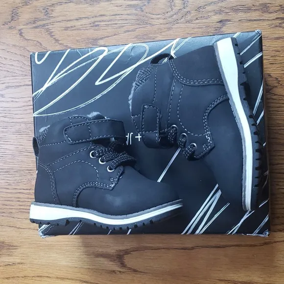 Kids Lil Luke Boot Black Max   Jake Toddler Size 5