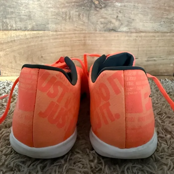 KIDS PHANTOM VENOM ACADEMY IC INDOOR SOCCER SHOES size 5.5