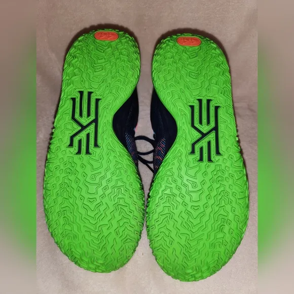 Kyrie 7' Midnight Navy' Nike Multicolor Athletic Shoes