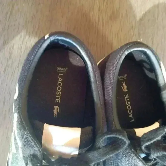 Lacoste Tennis Shoes Unisex Like New