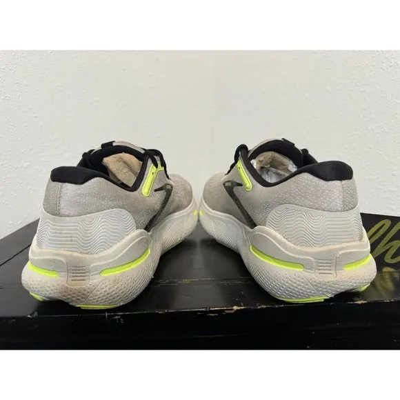 Mens 8 Brooks Ghost Max Grey Volt Black Athletic Road Running Shoes 1104061D071