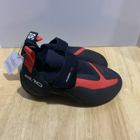 Men's Adidas Five Ten Aleon Climbing Shoes Black Comfort BC0861 Size 10
