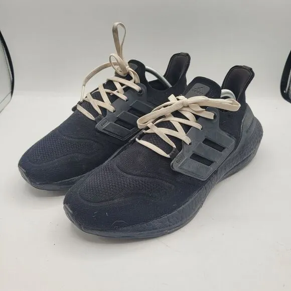 Mens Adidas Ultra Boost 22 Size 10 Athletic Sneakers‎ Triple Black Core GZ0127