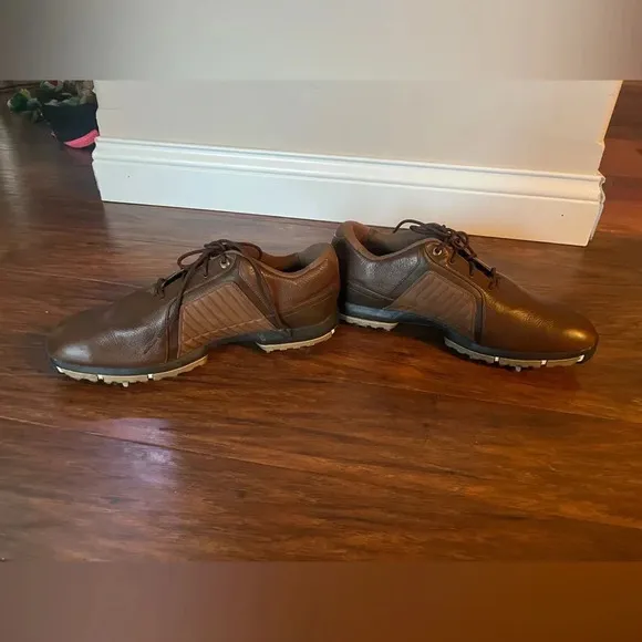 Men’s Nike Zoom Trophy Golf Shoes-Brown size 11.5