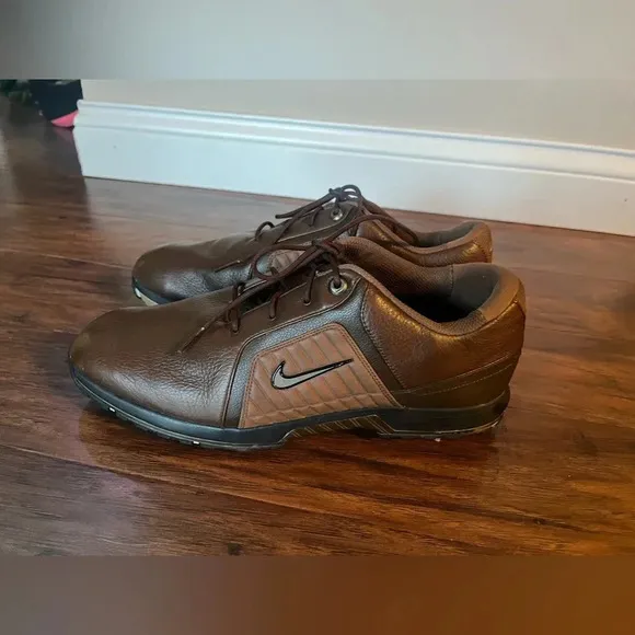 Men’s Nike Zoom Trophy Golf Shoes-Brown size 11.5