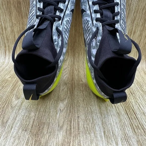 Men's Size 12 - Nike Vapor Edge Pro 360 2 Volt Football Cleats Shoes FB8443-703