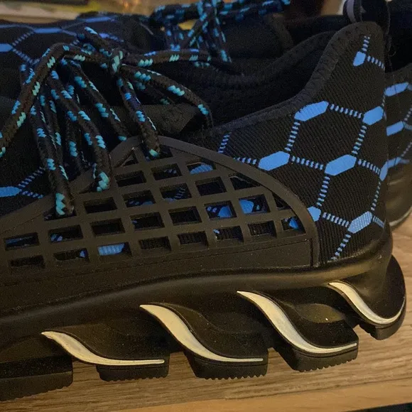 MENS tennis shoe black and blue