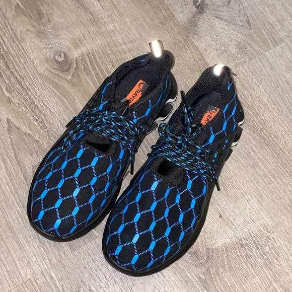 MENS tennis shoe black and blue