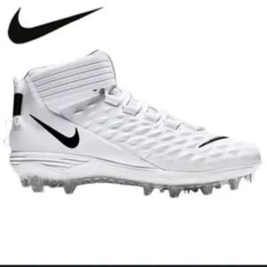 Men’s white Nike force savage pro football cleats