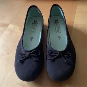 Mephisto Gazelle Suede Ballet Flats 10