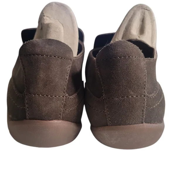Merrell Men’s 9 Brown Suede Slip-On Shoes Comfort MOVE Sole Casual Loafer J61509