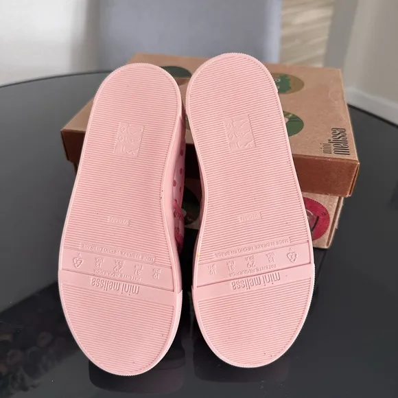 Mini Melissa, Mel Basic Print tennis shoes, Size 13