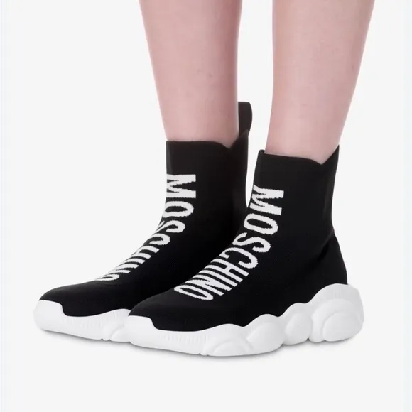 MISMATCHED Moschino High Teddy Shoes Size Women Size 9/10 Retail $465.00