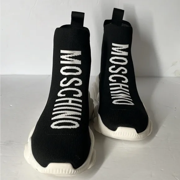 MISMATCHED Moschino High Teddy Shoes Size Women Size 9/10 Retail $465.00