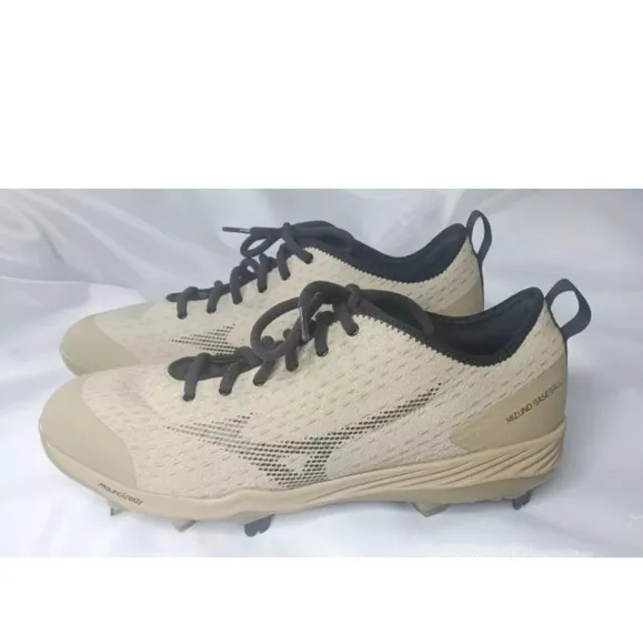 Mizuno Men's Metal Baseball Cleats Size 11.5 Men's Shoes Brown