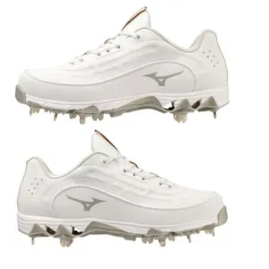 Mizuno Women's 9 Spike Swift 8 Fastpitch Softball Cleats Size 7.5 NEW
