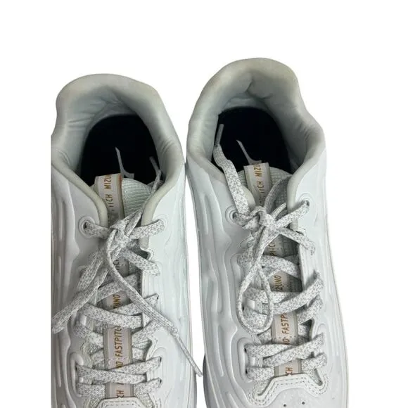 Mizuno Women's 9 Spike Swift 8 Fastpitch Softball Cleats Size 7.5 NEW