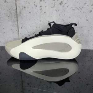 MSRP $160 Harden Volume 8 Basketball Shoes Sz 13 Grey/Ivory/Core Black