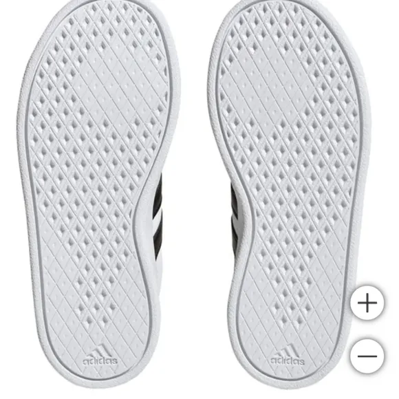 NEW adidas Kids' Breaknet Shoe White Tennis Shoes Sneakers