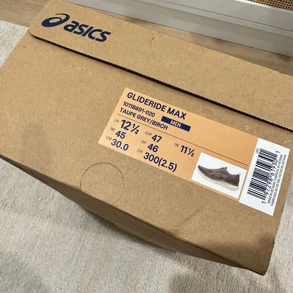 NEW ASICS Men Glideride Max Shoes in Taupe Grey/Birch Size 12.5