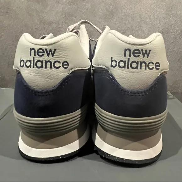 New Balance 574 Men's Navy Sneakers Size 11