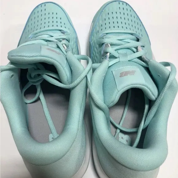 New Balance 694v4 Womens Tennis Shoes Size 10 M